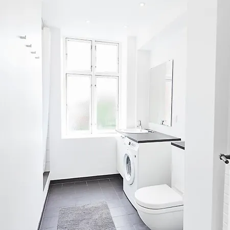 Beautiful 3-br In Osterbro Location - 21 * Copenaghen
